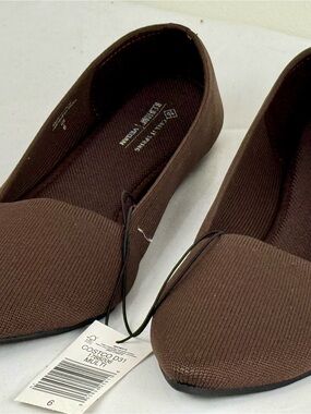 Call It Spring Brown Knit Pointed Toe Flats Women’s Size 6 NWT